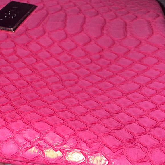 Victoria's Secret - NWOT Pink Slim Wristlet Wallet with Black Tassel - Picture 17 of 17